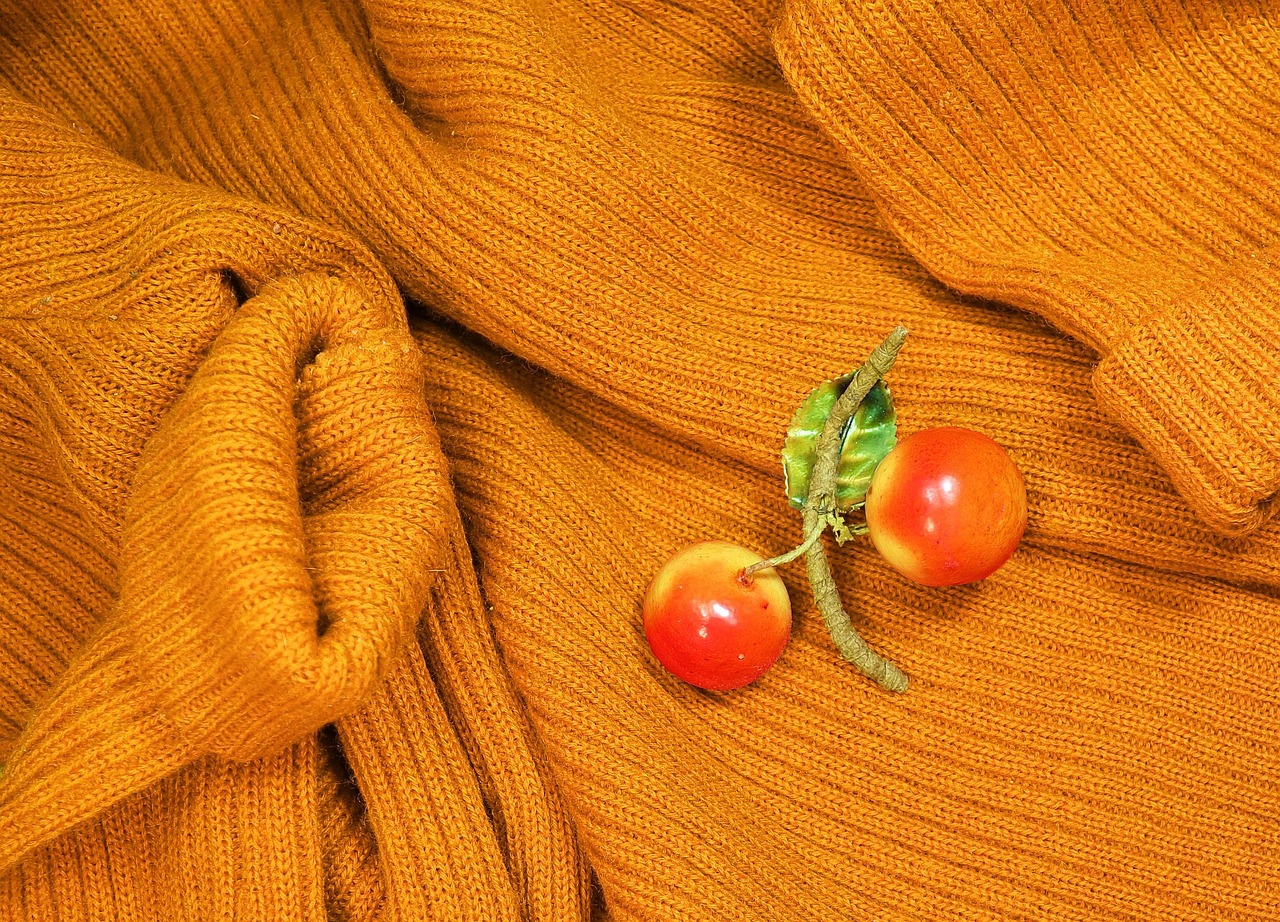 2025年12月 壁掛けテレビスタンド - ニットウェア